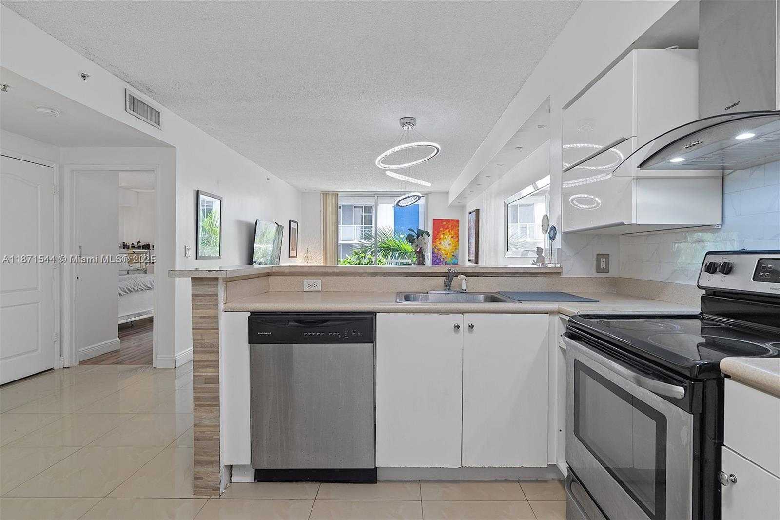 Small Image of 5091 NORTH WEST 7TH ST #503, Miami Number 12