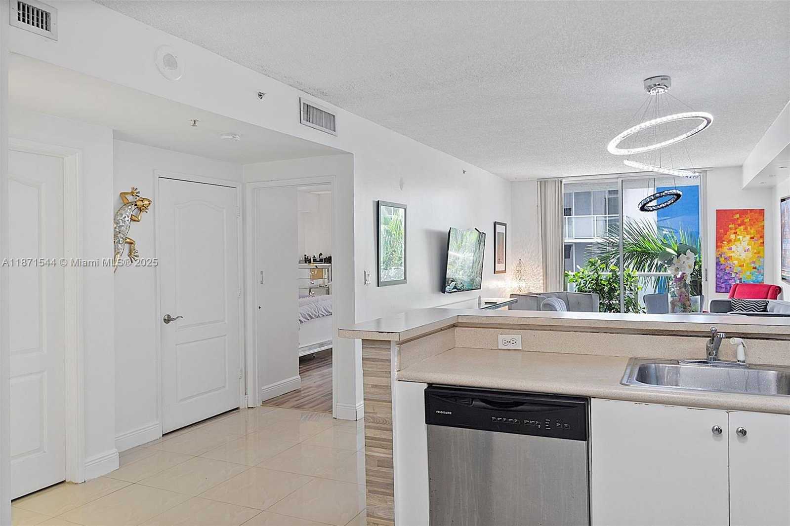 Small Image of 5091 NORTH WEST 7TH ST #503, Miami Number 14