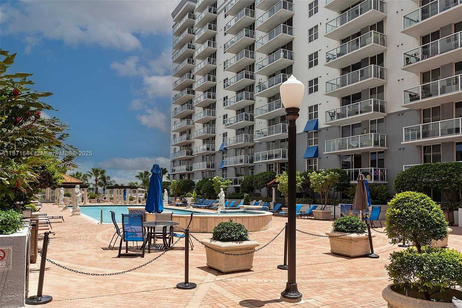 Small Image of 5091 NORTH WEST 7TH ST #503, Miami Number 40