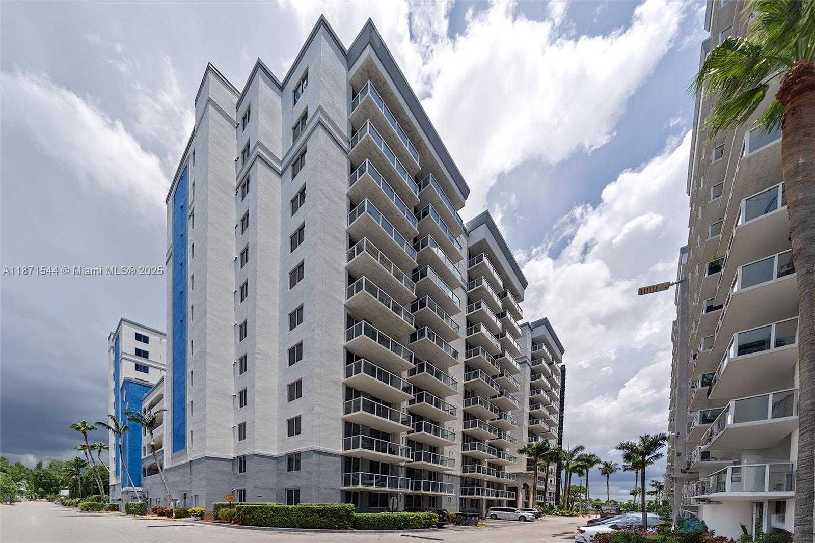 Small Image of 5091 NORTH WEST 7TH ST #503, Miami Number 5
