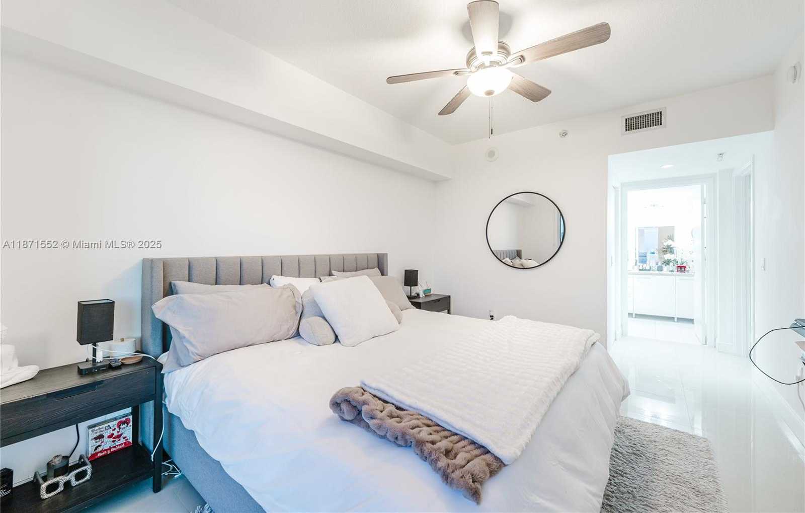 Small Image of 185 SOUTH WEST 7TH ST #3609, Miami Number 14
