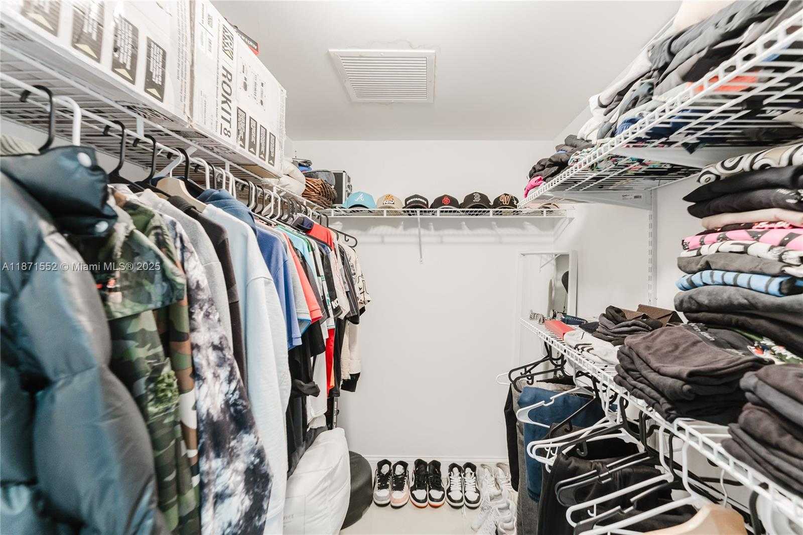Small Image of 185 SOUTH WEST 7TH ST #3609, Miami Number 18