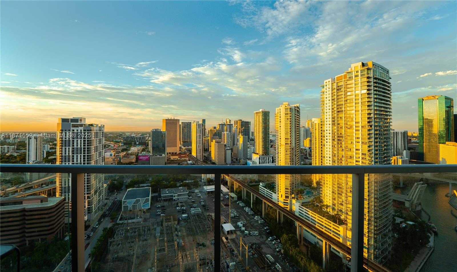 Small Image of 185 SOUTH WEST 7TH ST #3609, Miami Number 20