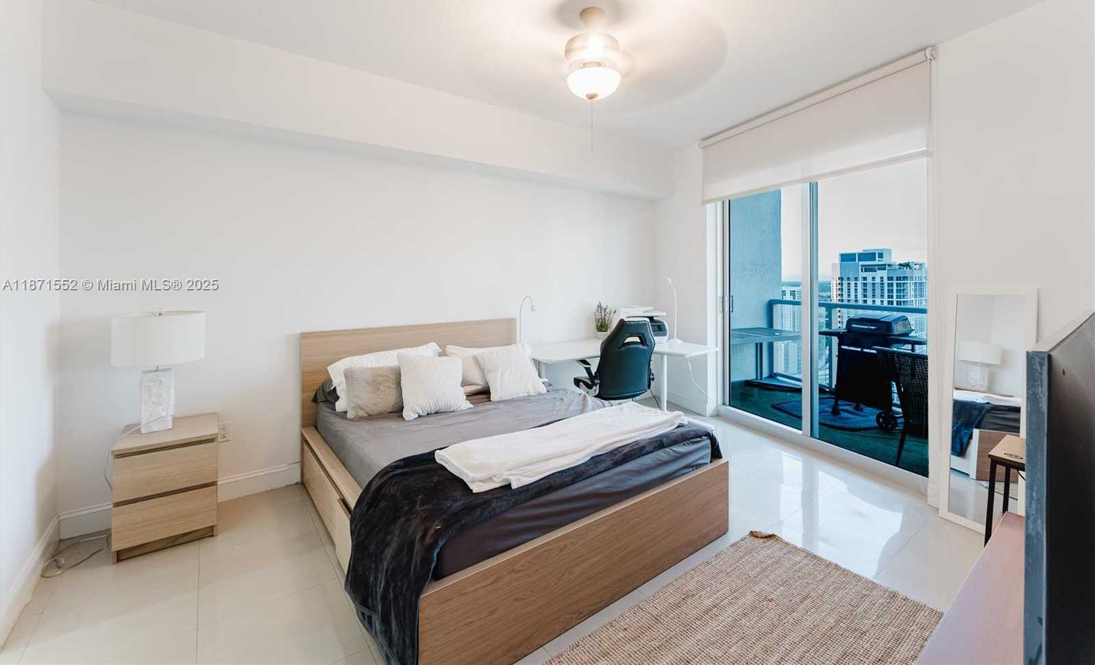 Small Image of 185 SOUTH WEST 7TH ST #3609, Miami Number 26