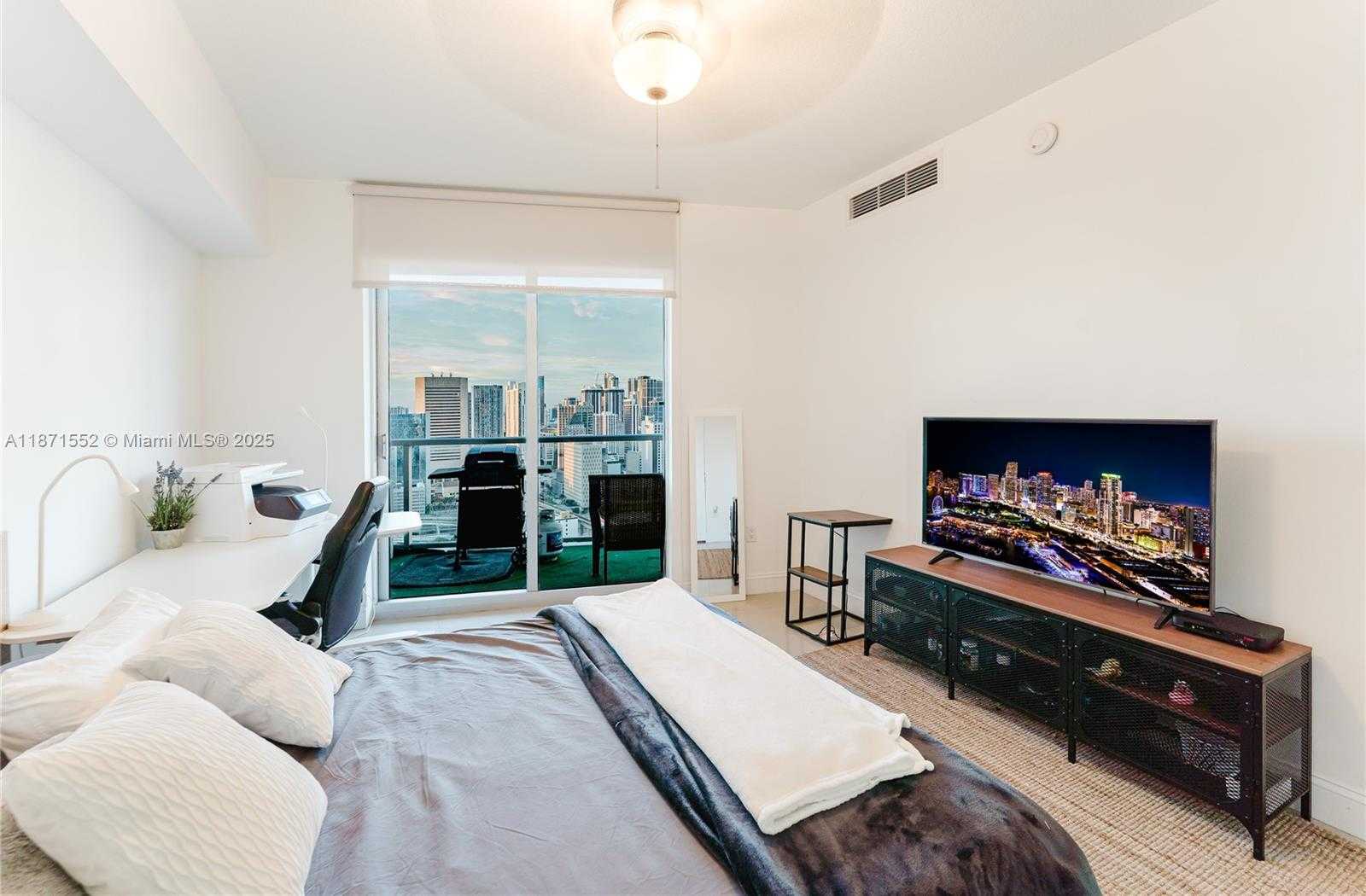 Small Image of 185 SOUTH WEST 7TH ST #3609, Miami Number 28