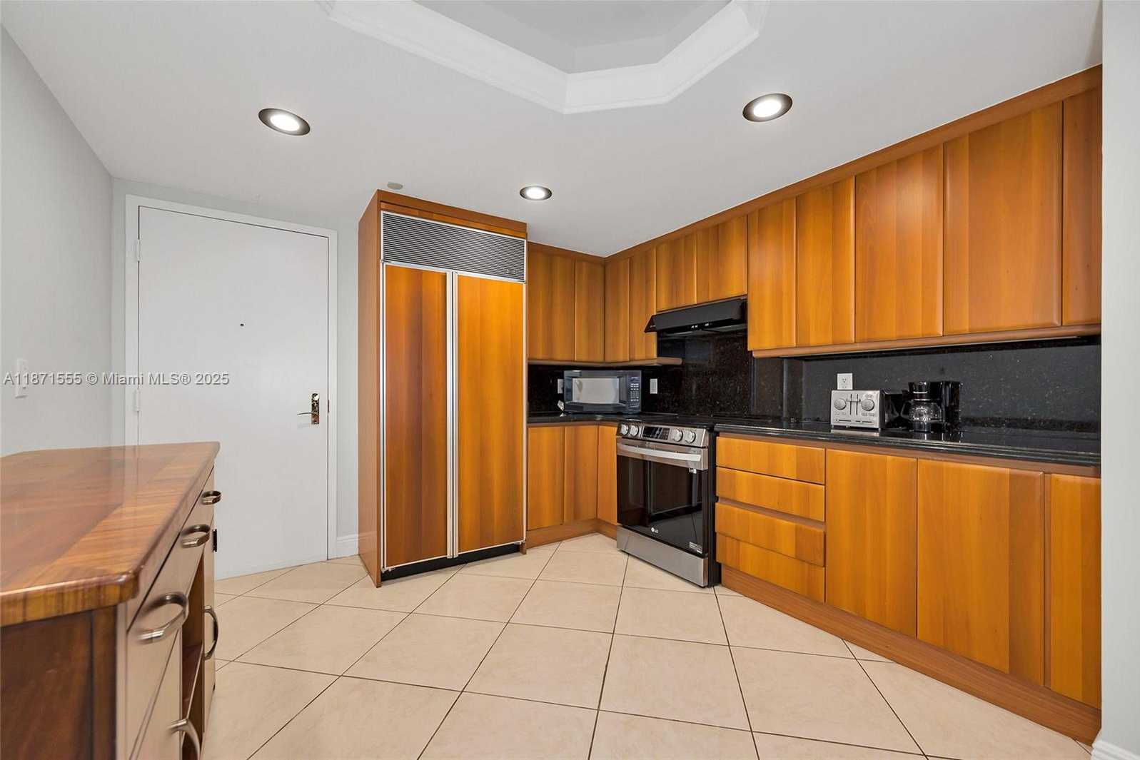 Small Image of 9559 COLLINS AVE #S9-F, Surfside Number 23