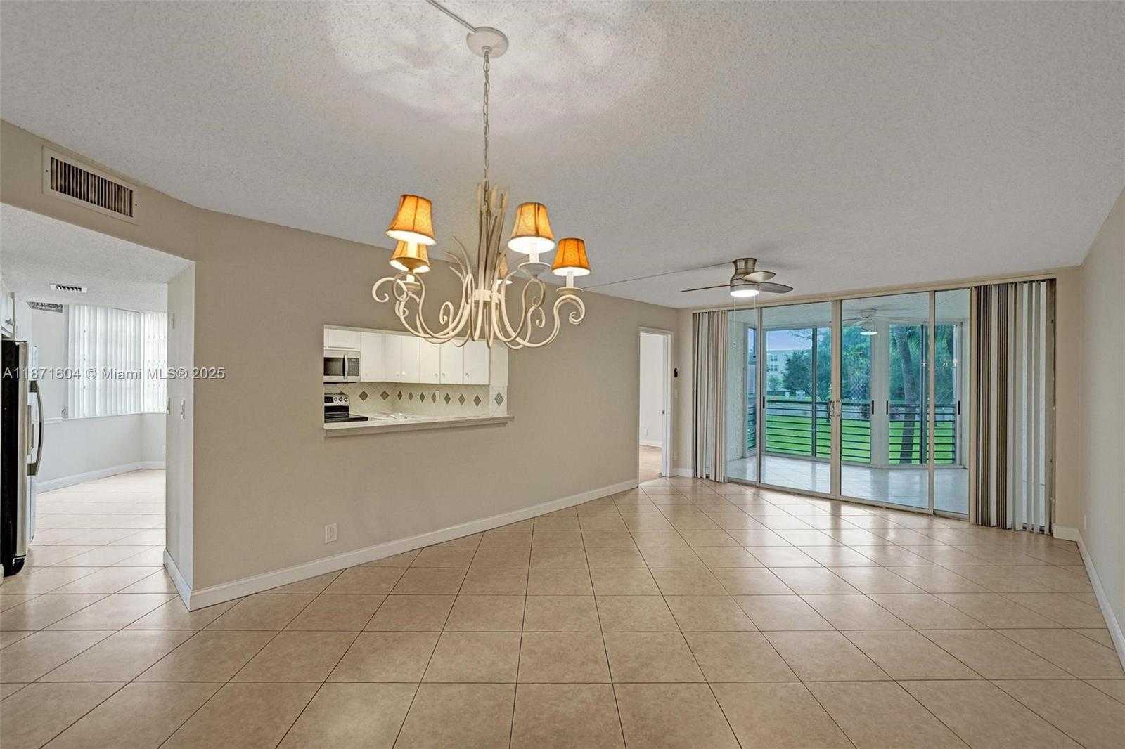 Small Image of 1900 SABAL PALM DR #201, Davie Number 8