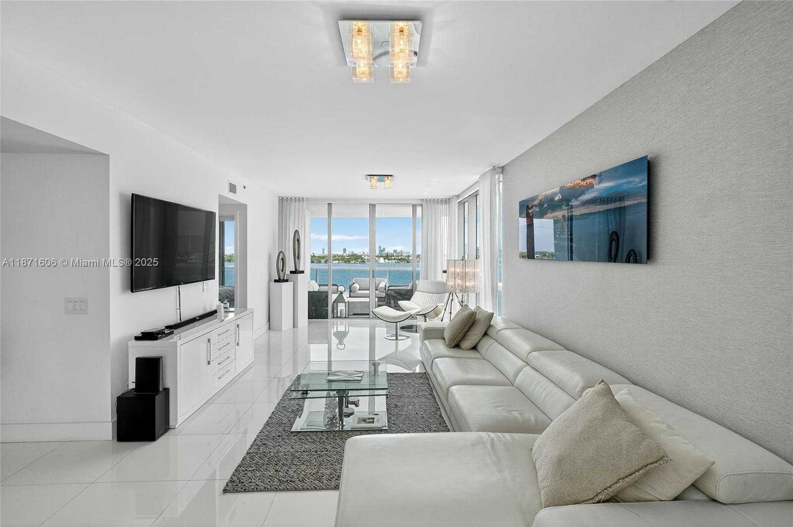 Small Image of 7935 EAST DR #1104, North Bay Village Number 23