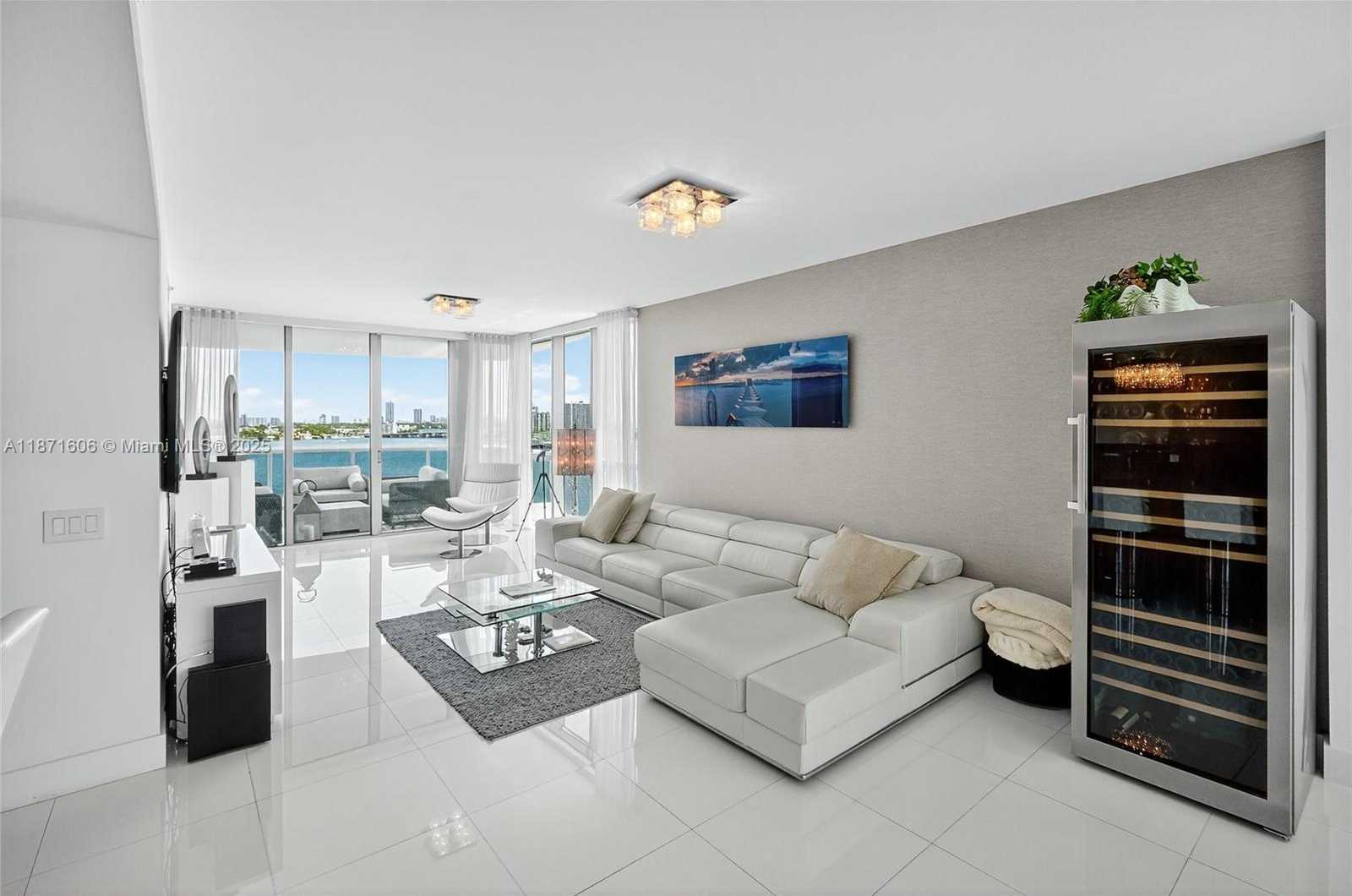 Small Image of 7935 EAST DR #1104, North Bay Village Number 36