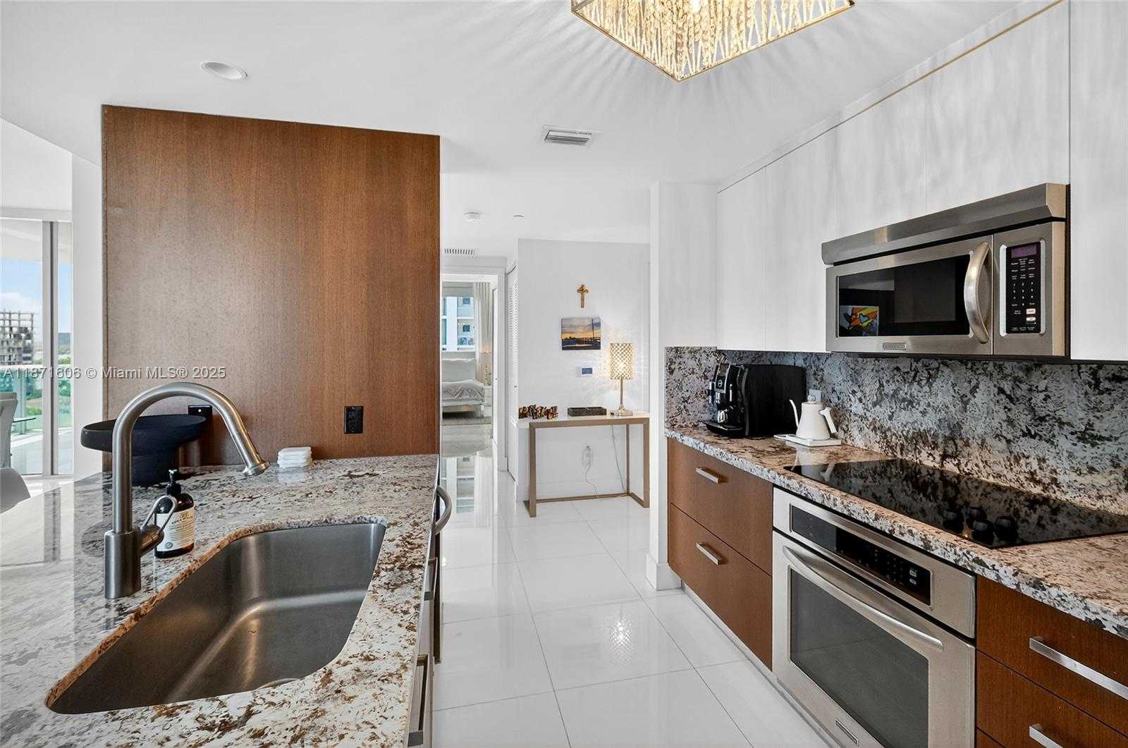 Small Image of 7935 EAST DR #1104, North Bay Village Number 46