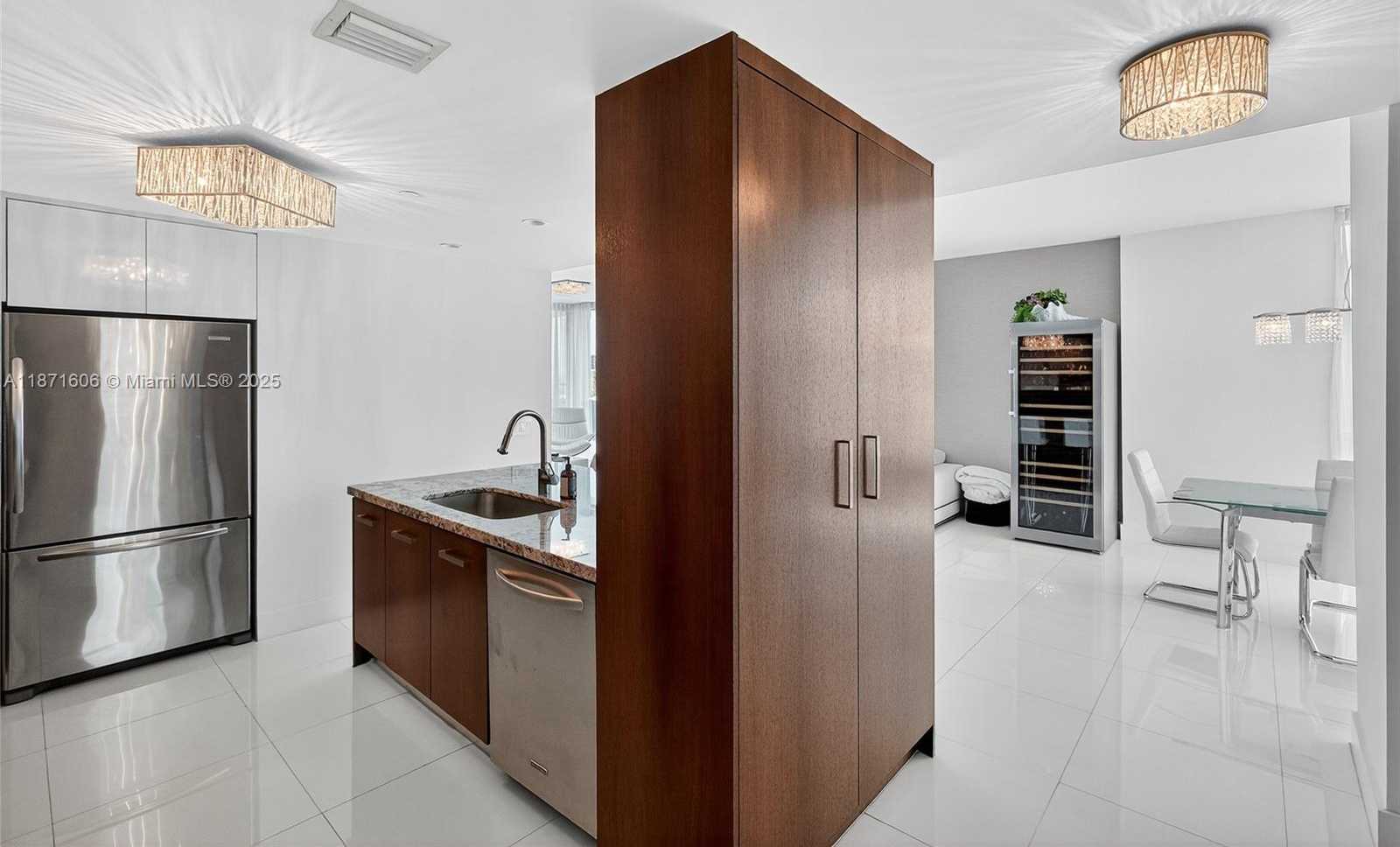 Small Image of 7935 EAST DR #1104, North Bay Village Number 51