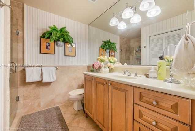 Small Image of 1400 SALZEDO ST #305, Coral Gables Number 11