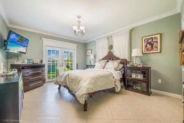 Small Image of 1400 SALZEDO ST #305, Coral Gables Number 12