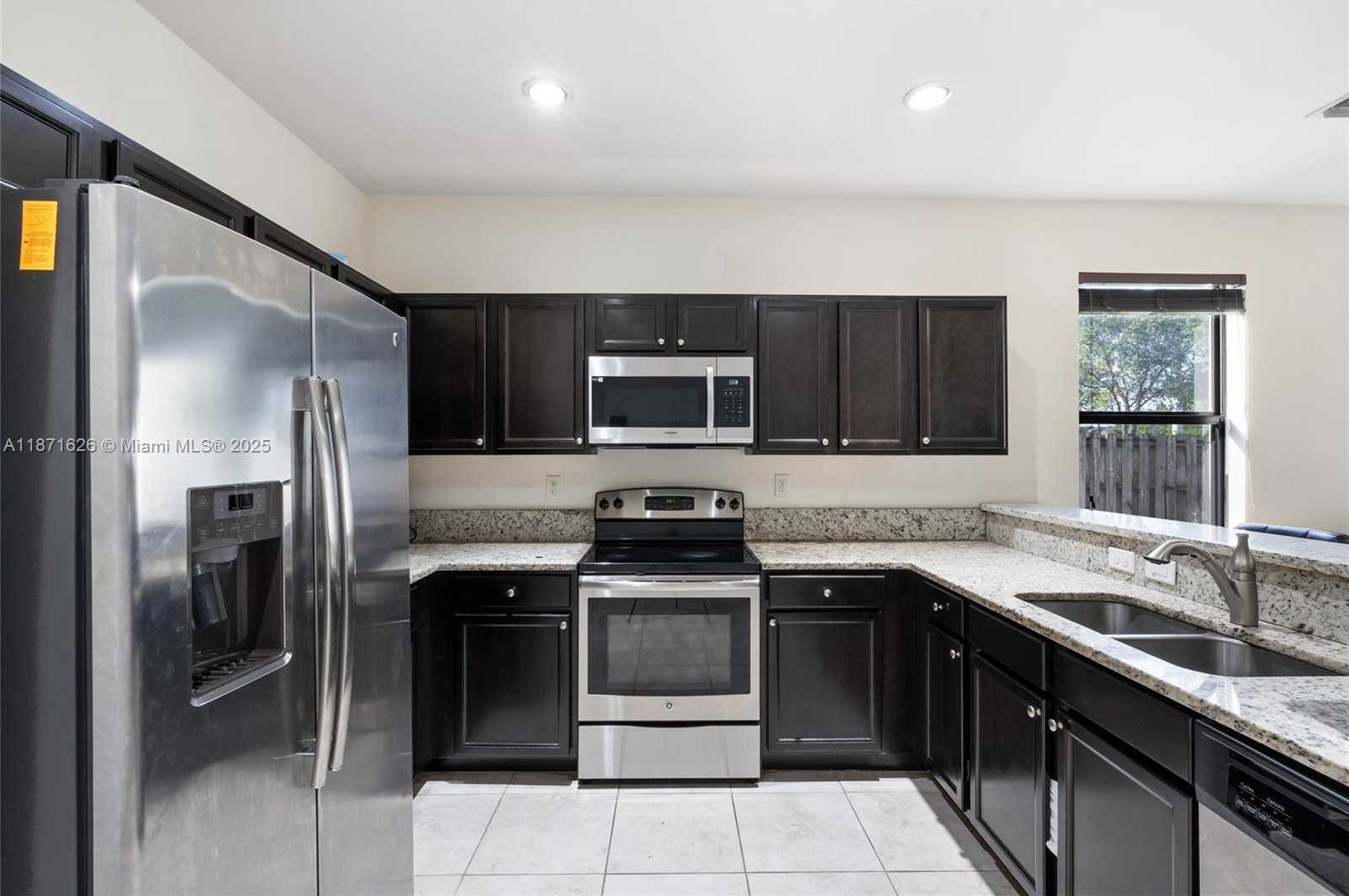 Small Image of 11548 SOUTH WEST 151ST AVE, Miami Number 11