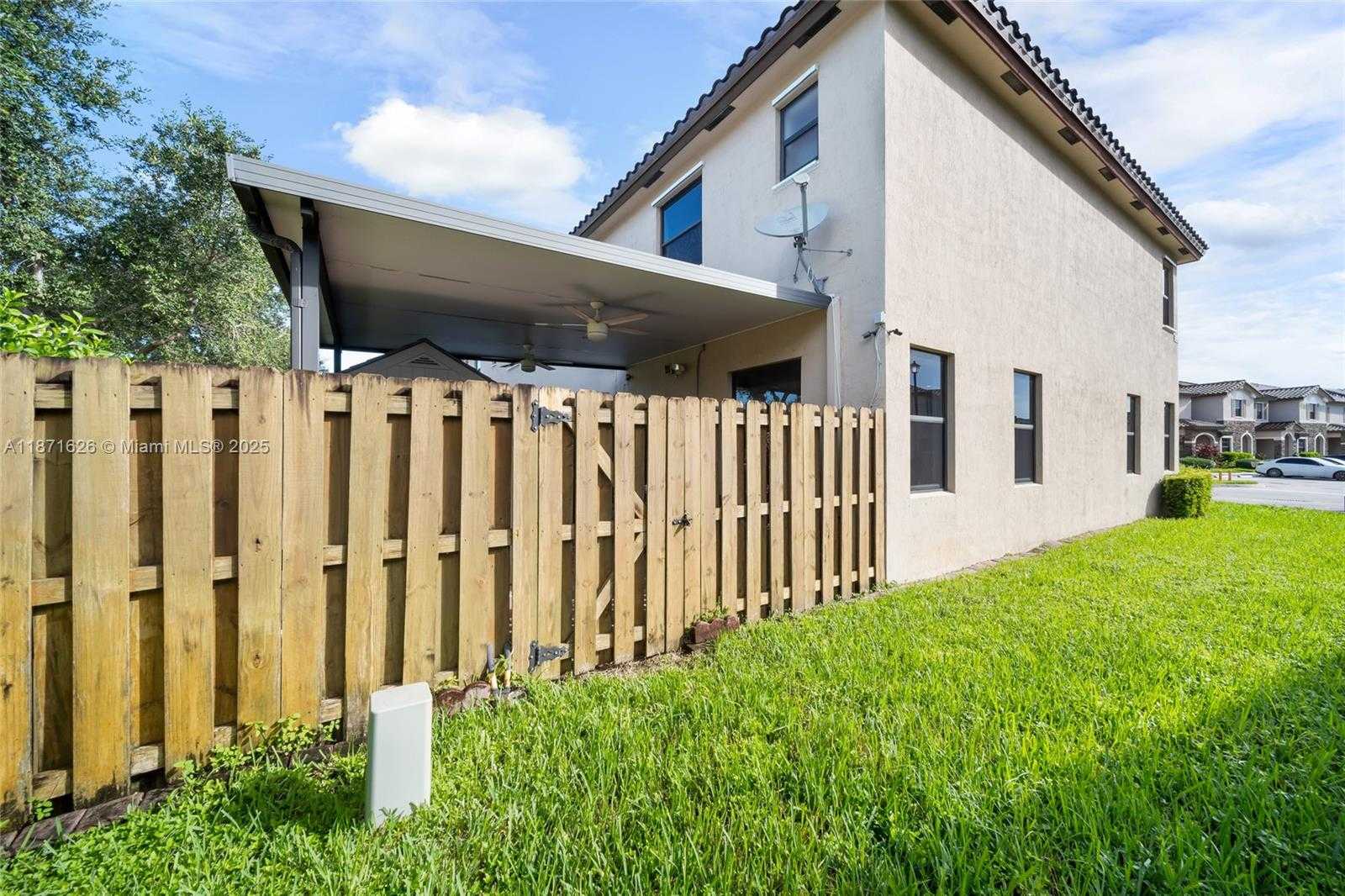 Small Image of 11548 SOUTH WEST 151ST AVE, Miami Number 29