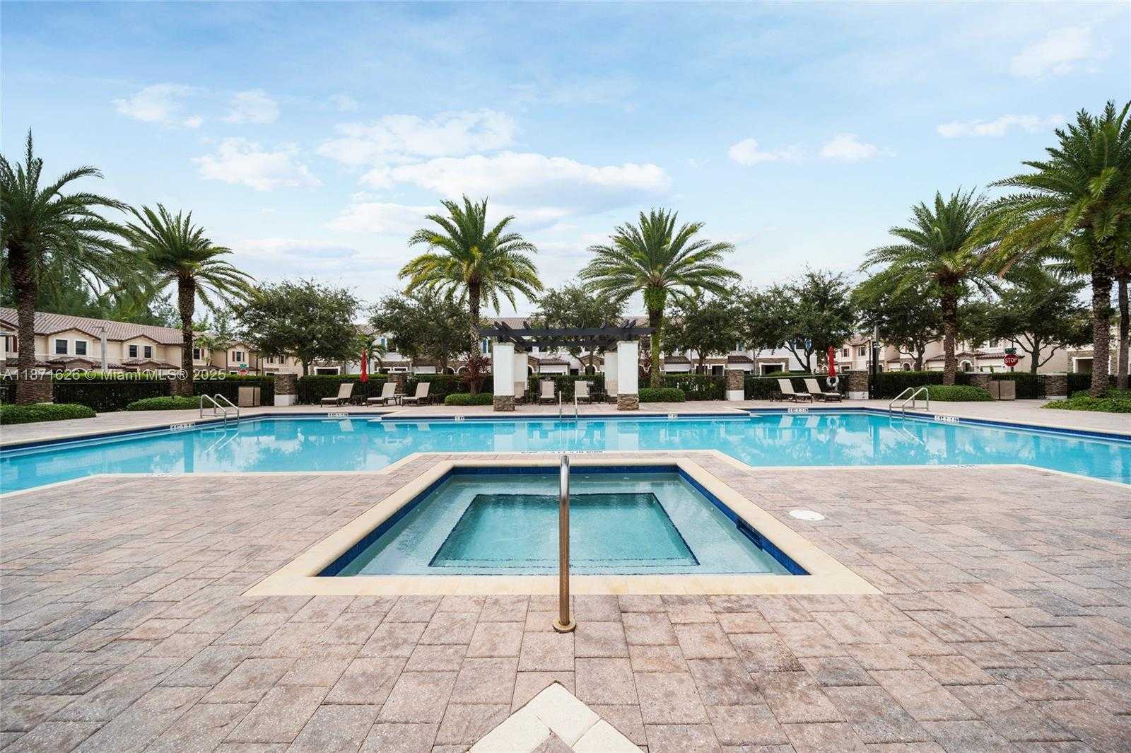 Small Image of 11548 SOUTH WEST 151ST AVE, Miami Number 36