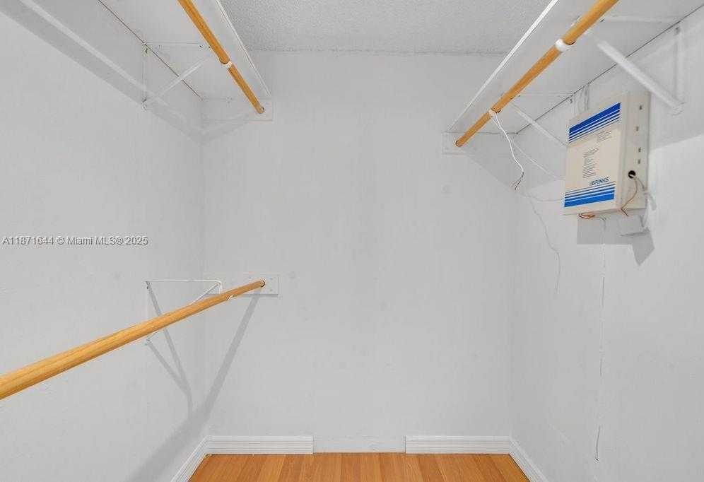 Small Image of 15495 NORTH MIAMI LAKEWAY N #101-4, Miami Lakes Number 18