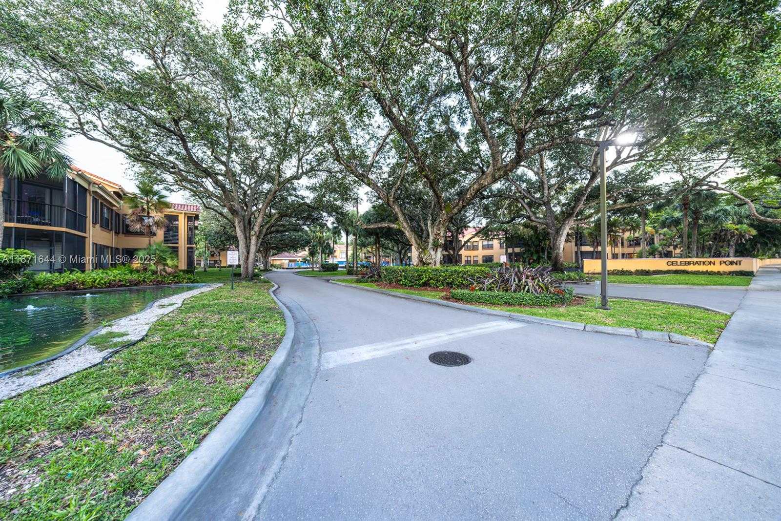 Small Image of 15495 NORTH MIAMI LAKEWAY N #101-4, Miami Lakes Number 2