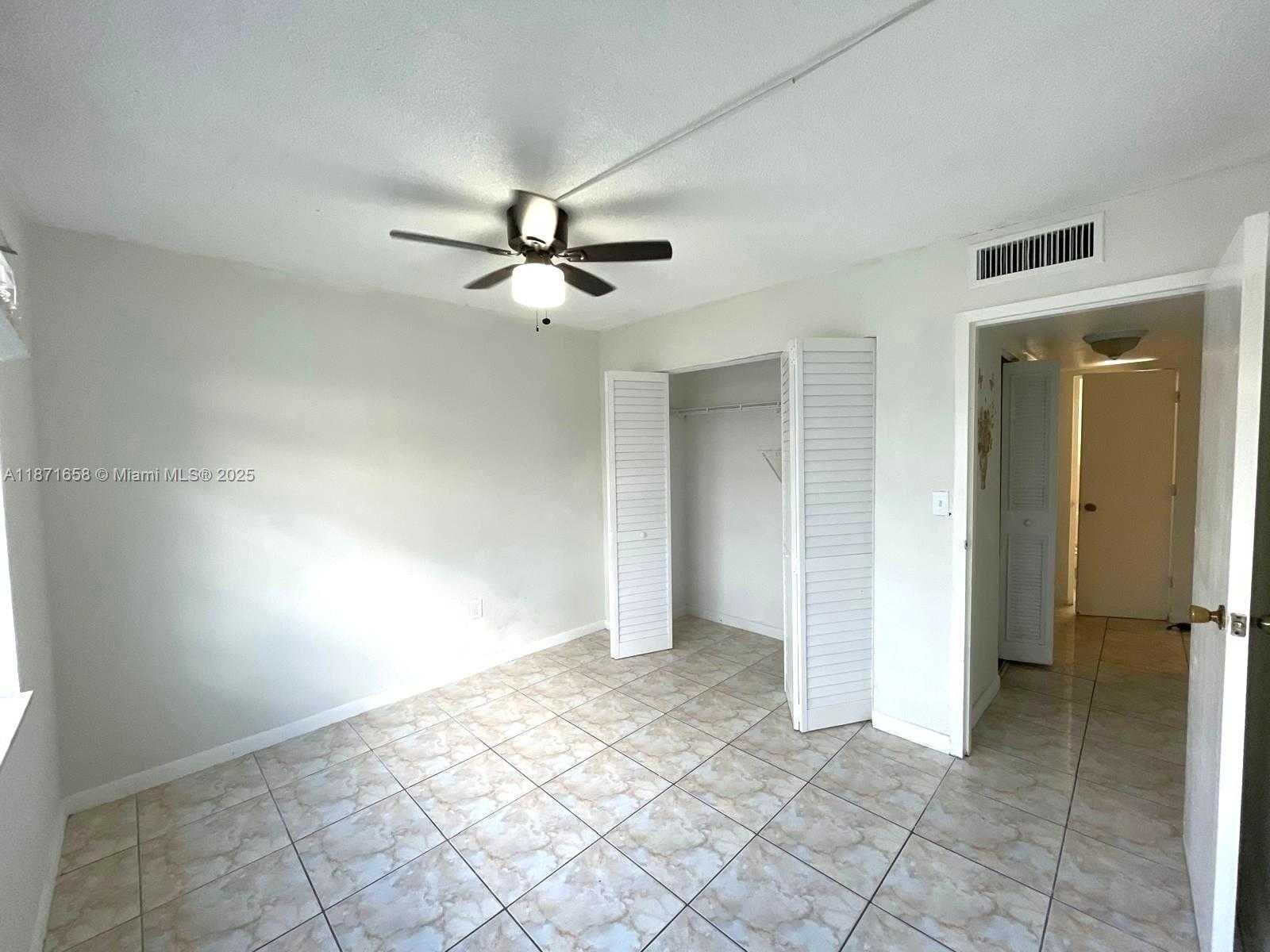 Small Image of 1335 WEST 68TH ST #106, Hialeah Number 14