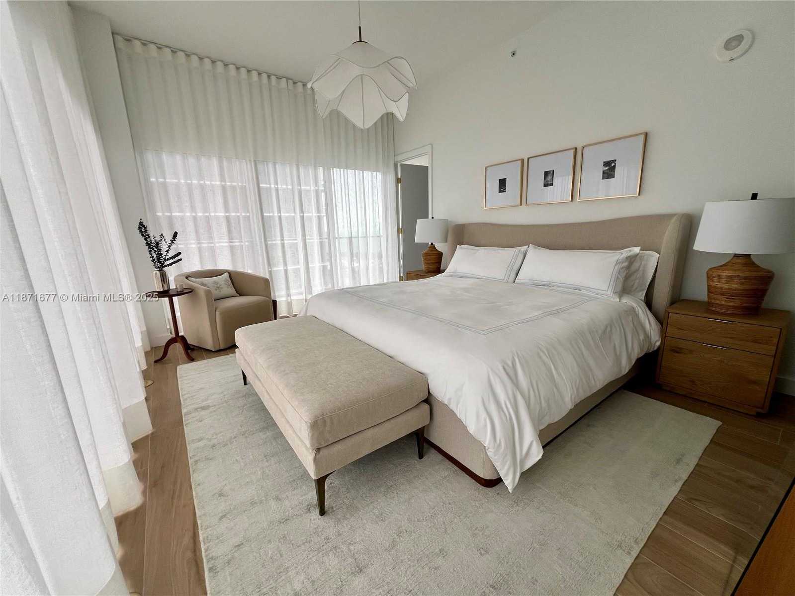 Small Image of 2678 TIGERTAIL AVE #2006, Coconut Grove Number 15