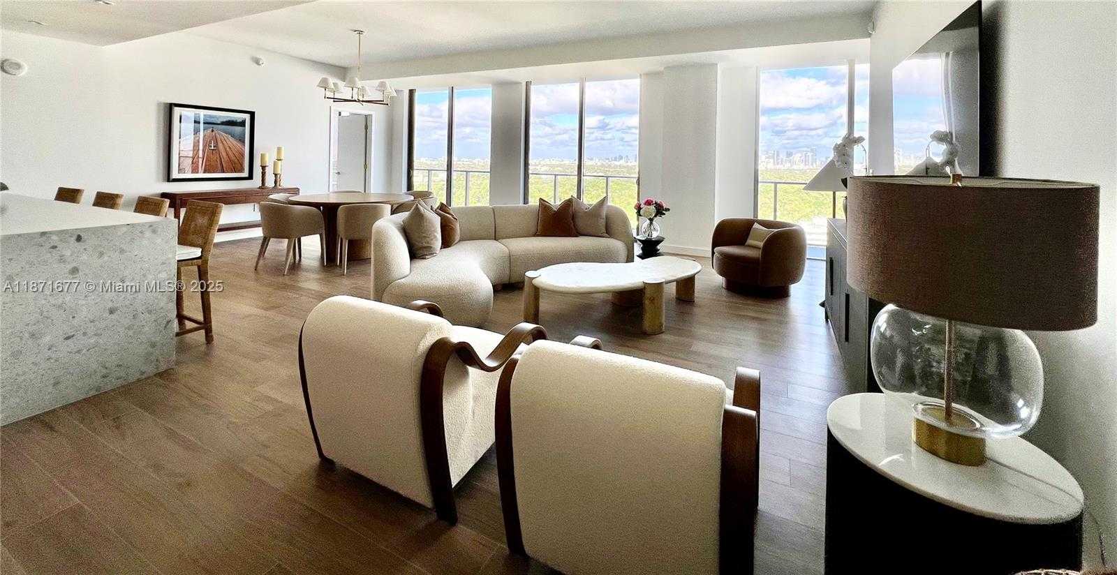 Small Image of 2678 TIGERTAIL AVE #2006, Coconut Grove Number 2
