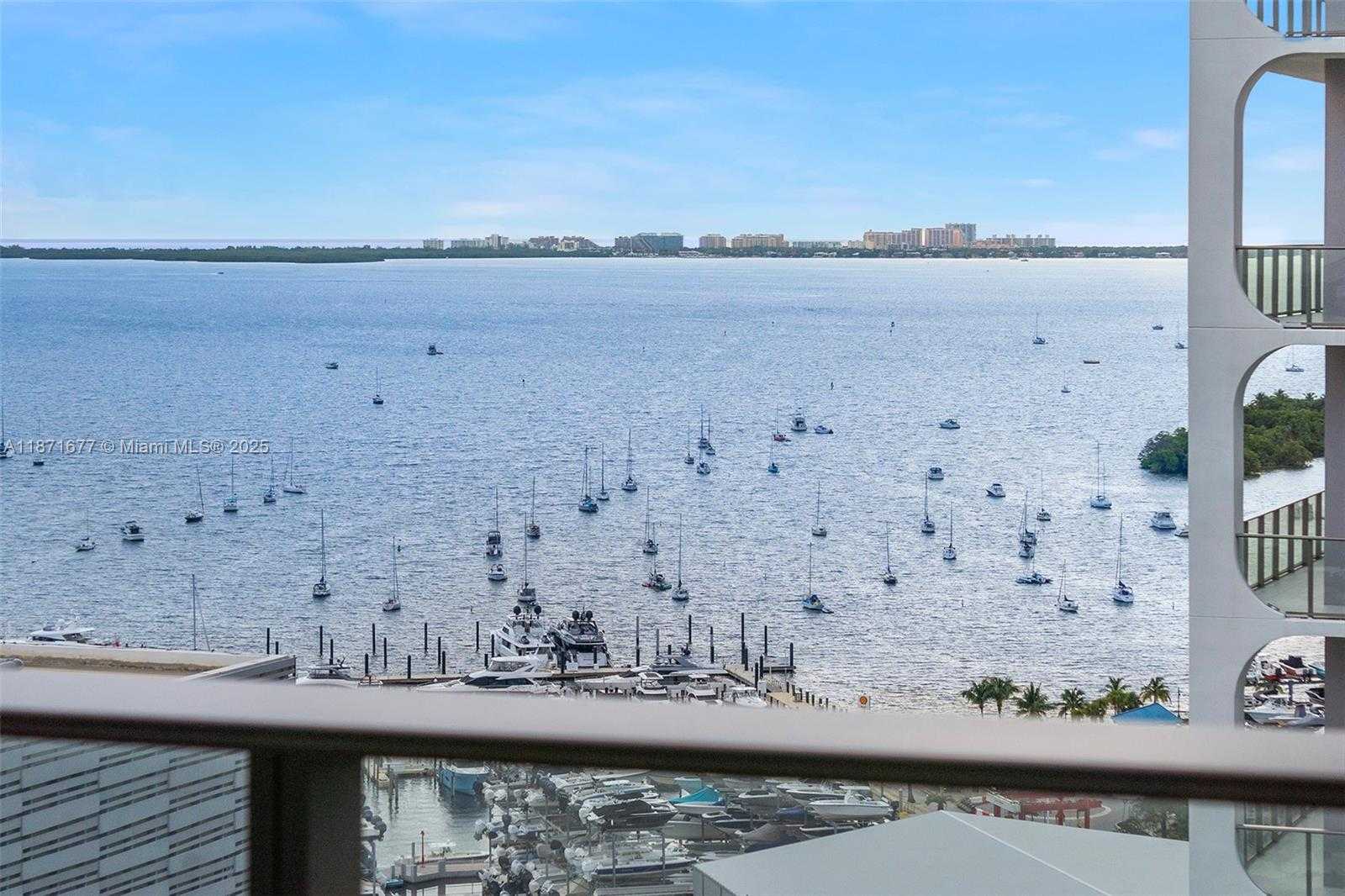 Small Image of 2678 TIGERTAIL AVE #2006, Coconut Grove Number 48