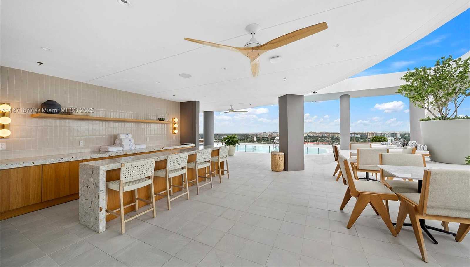 Small Image of 2678 TIGERTAIL AVE #2006, Coconut Grove Number 67