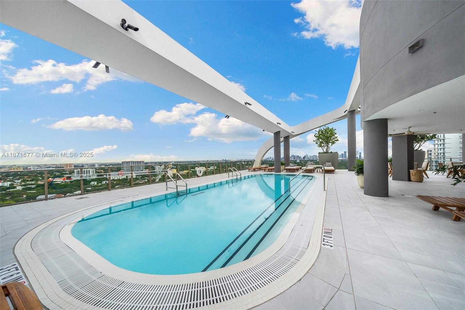 Small Image of 2678 TIGERTAIL AVE #2006, Coconut Grove Number 70