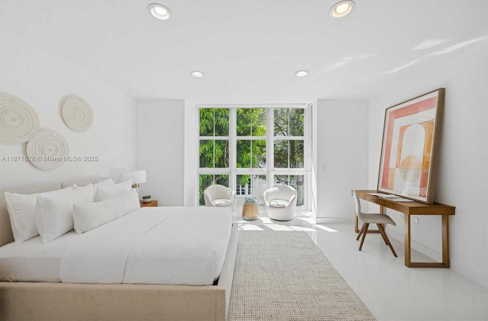 Small Image of 211 WATER WAY, Miami Beach Number 26