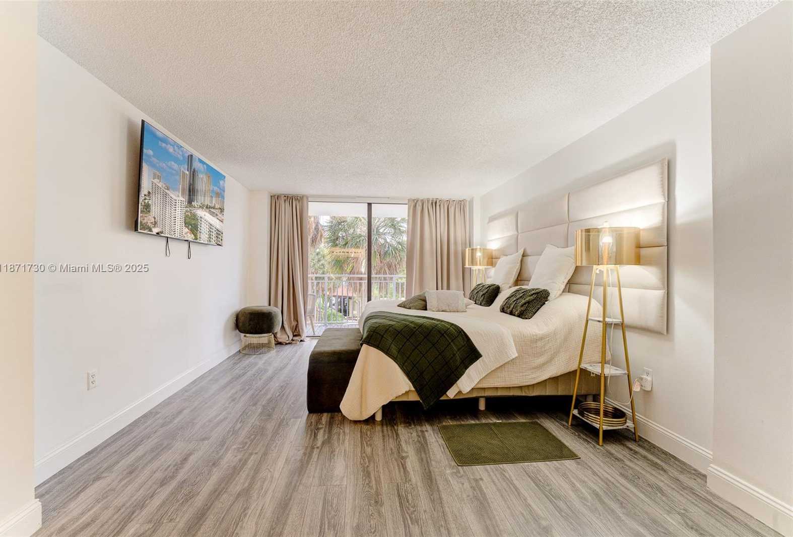 Small Image of 210 174TH ST #312, Sunny Isles Beach Number 15
