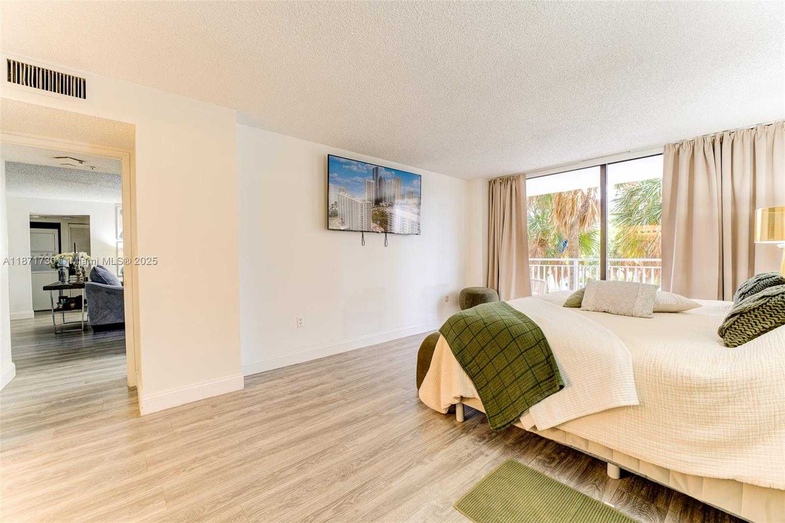 Small Image of 210 174TH ST #312, Sunny Isles Beach Number 17