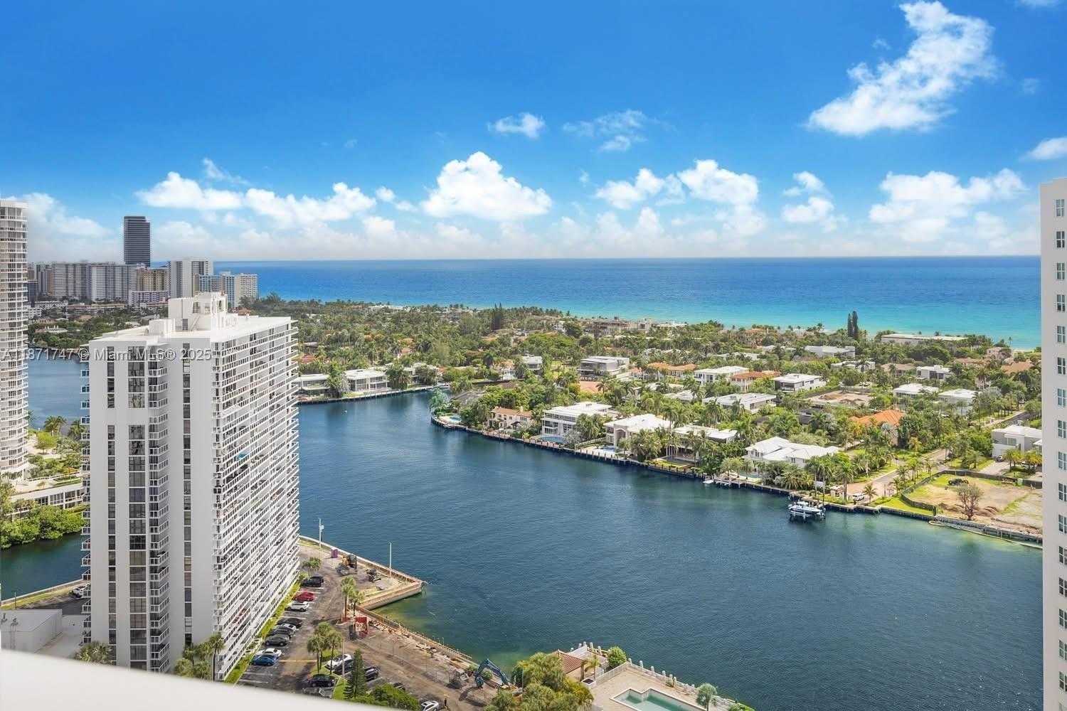 Small Image of 20281 EAST COUNTRY CLUB DR #604, Aventura Number 2