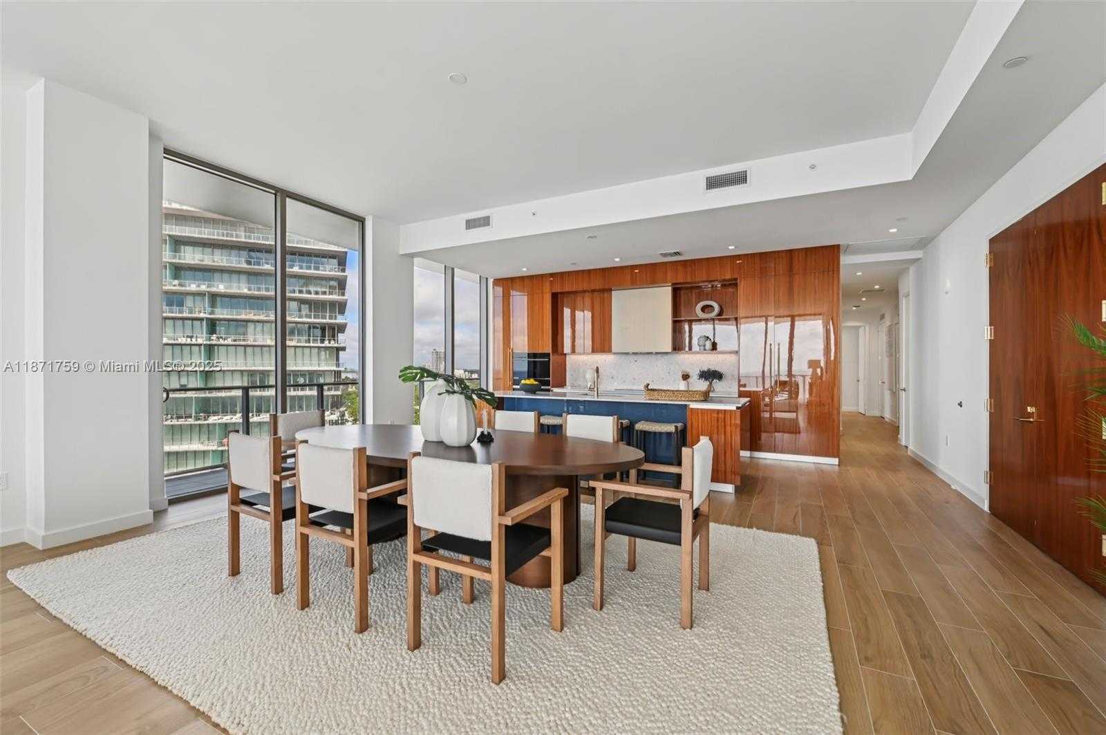 Small Image of 2655 SOUTH BAYSHORE DR #1601, Miami Number 17