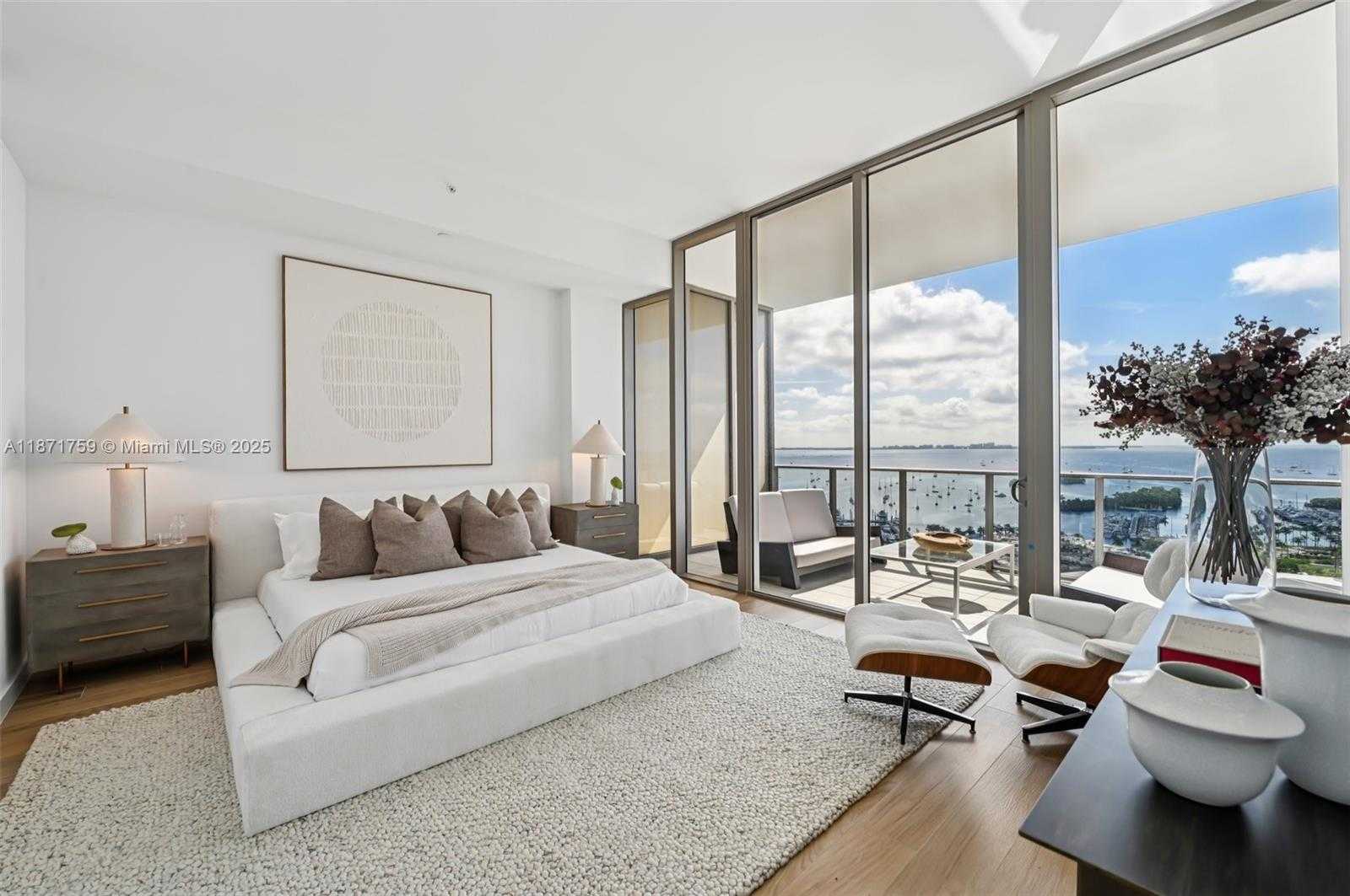 Small Image of 2655 SOUTH BAYSHORE DR #1601, Miami Number 29