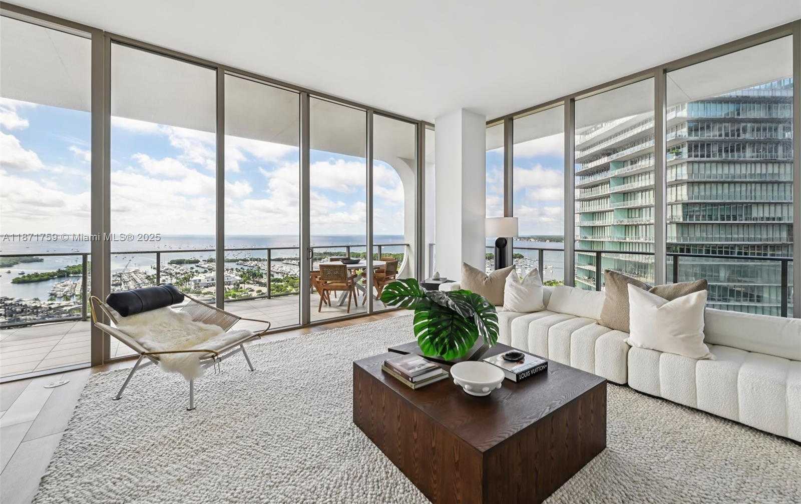 Small Image of 2655 SOUTH BAYSHORE DR #1601, Miami Number 3