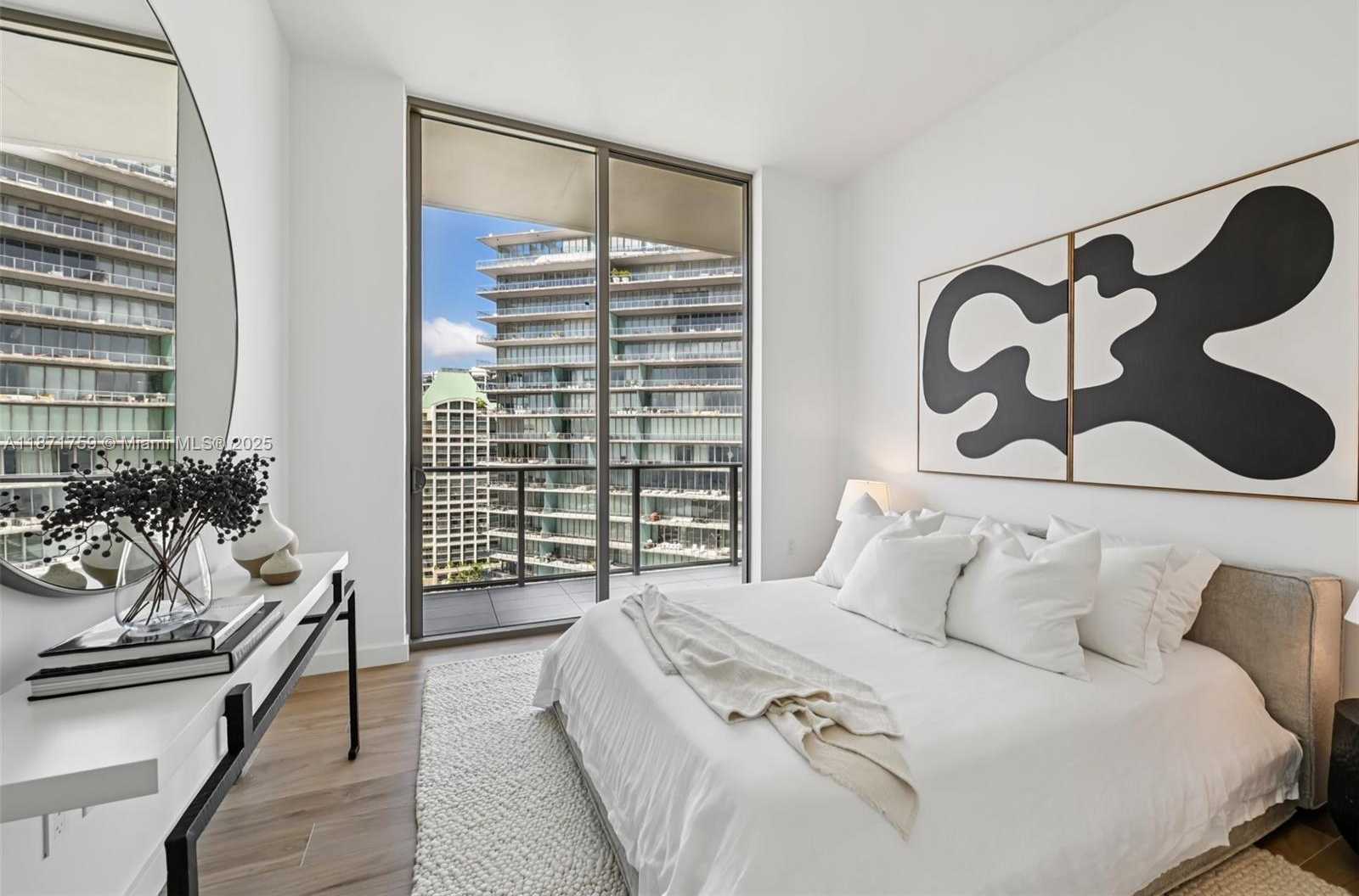 Small Image of 2655 SOUTH BAYSHORE DR #1601, Miami Number 36