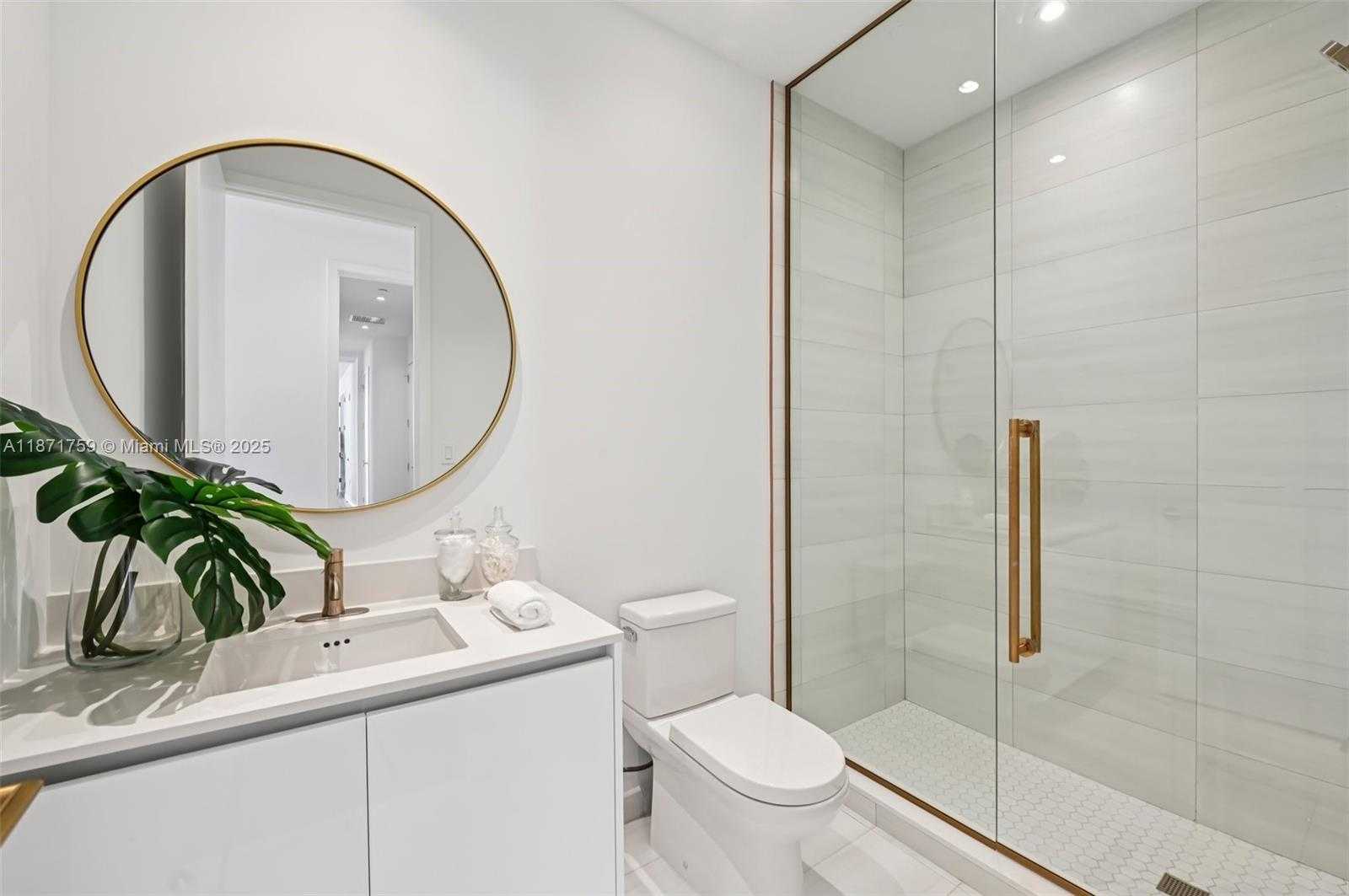 Small Image of 2655 SOUTH BAYSHORE DR #1601, Miami Number 42