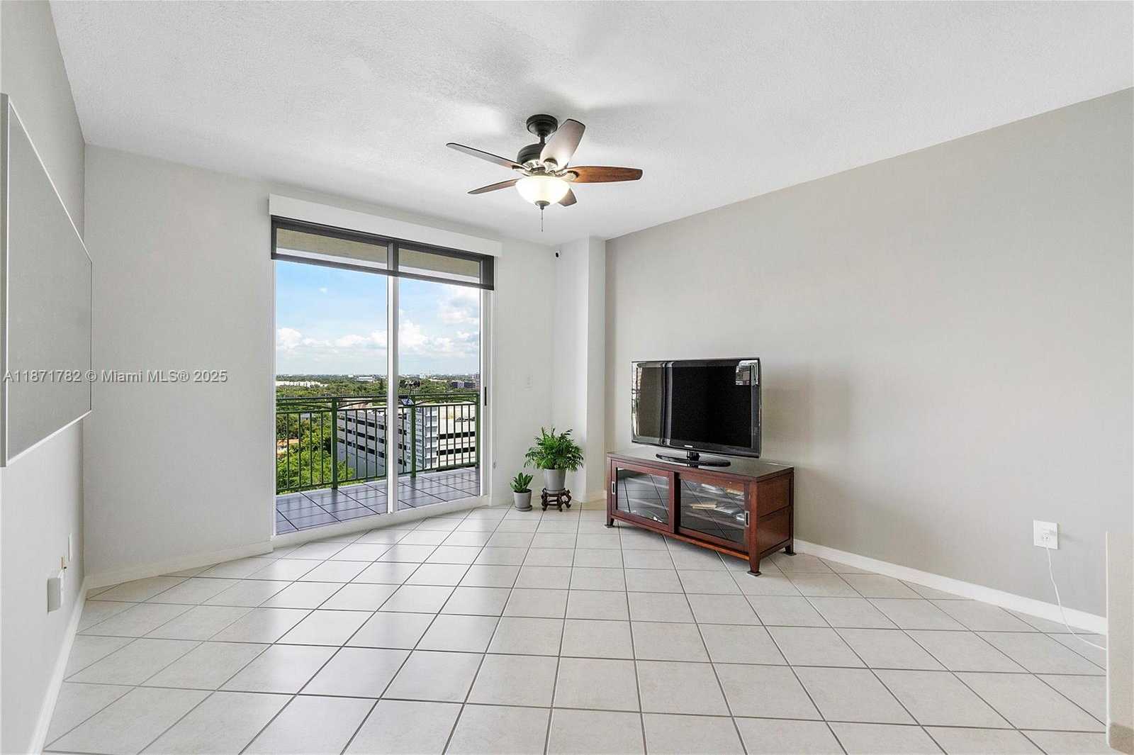 Small Image of 3500 CORAL WAY #1402, Miami Number 23