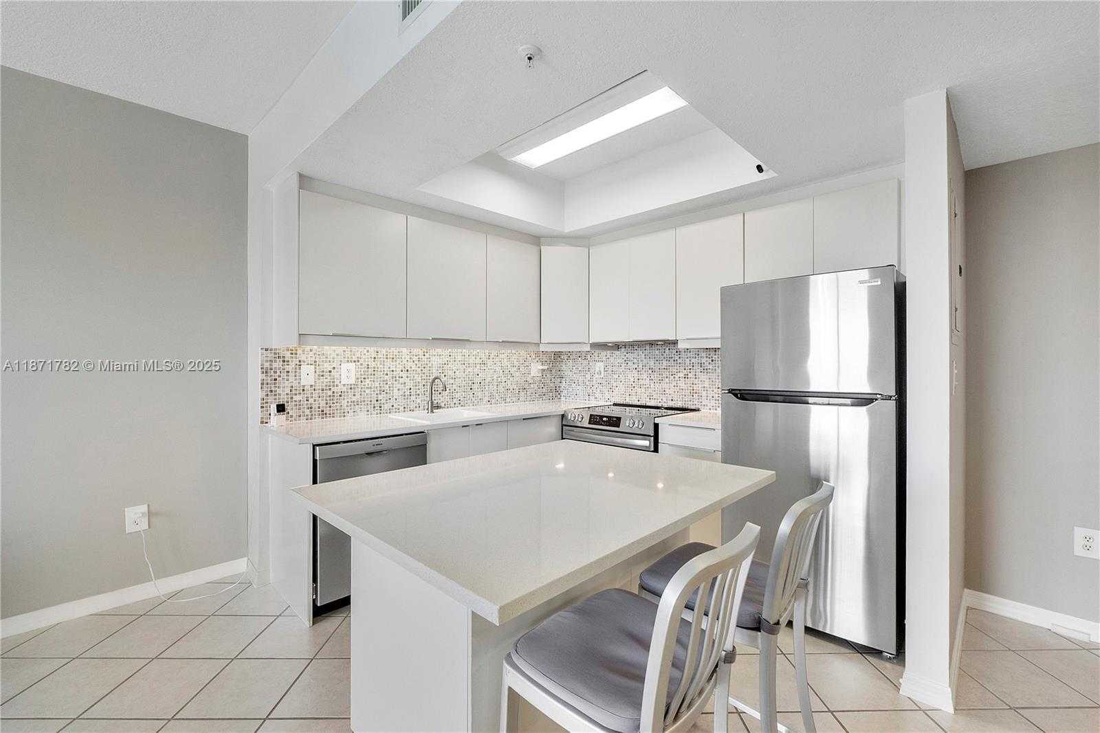Small Image of 3500 CORAL WAY #1402, Miami Number 25