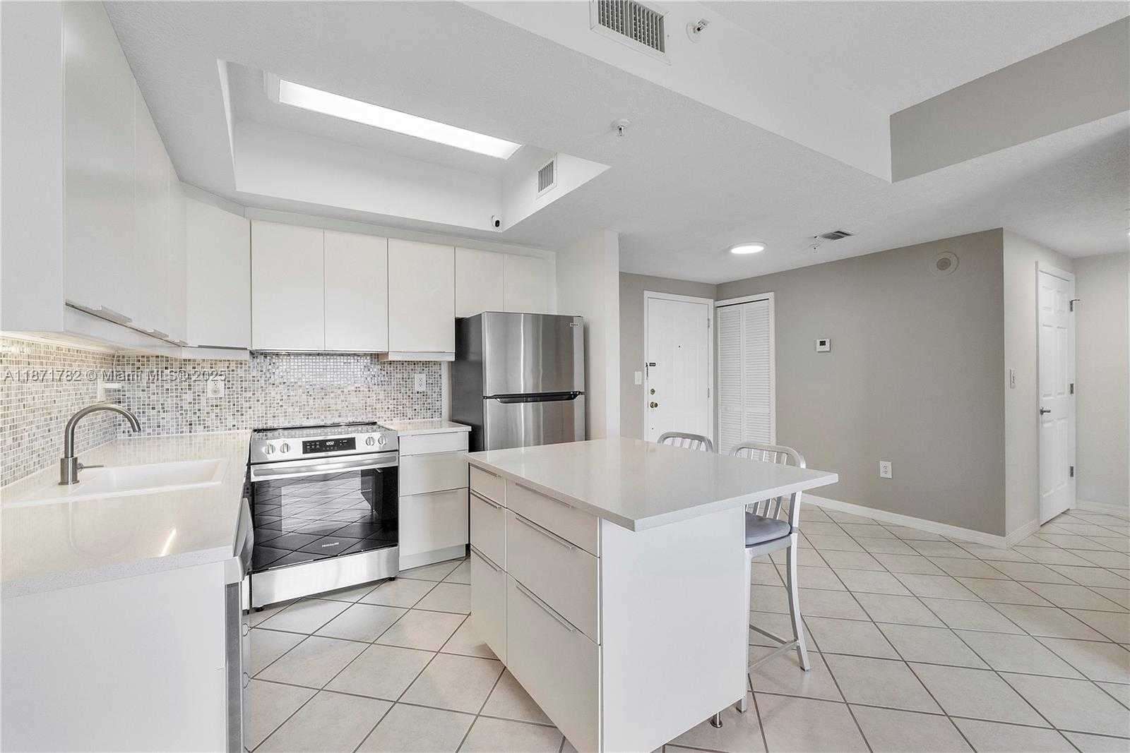 Small Image of 3500 CORAL WAY #1402, Miami Number 3