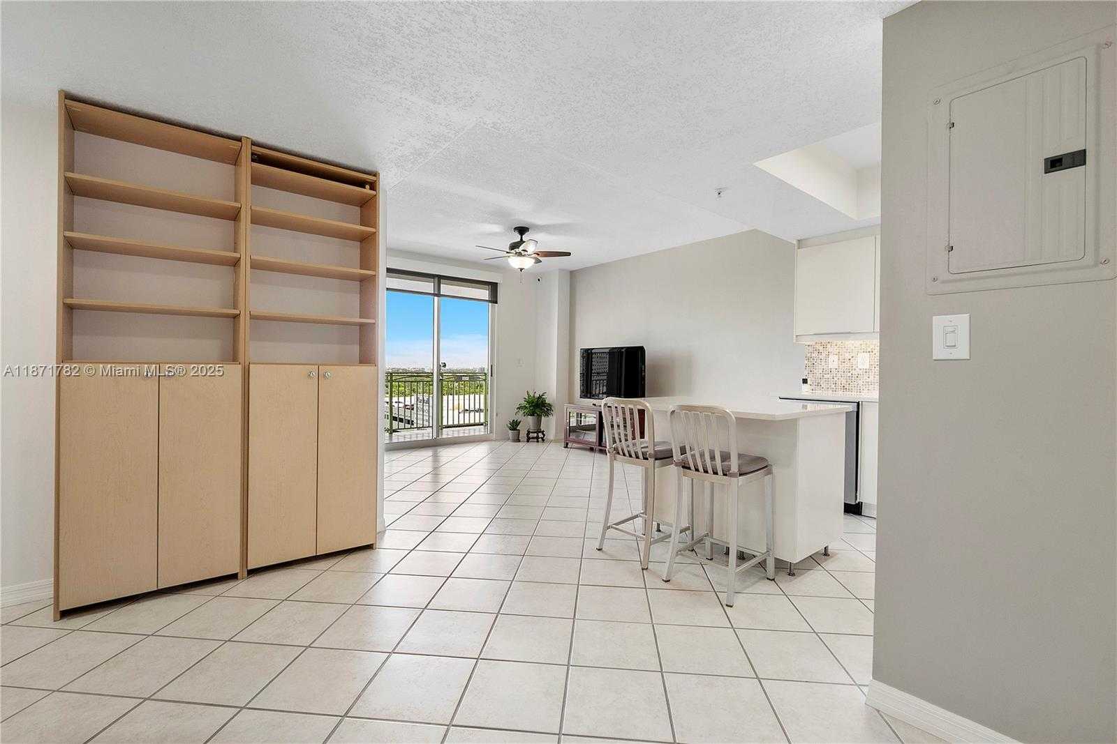 Small Image of 3500 CORAL WAY #1402, Miami Number 5