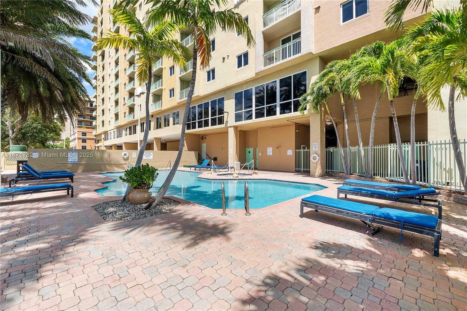 Small Image of 3500 CORAL WAY #1402, Miami Number 9