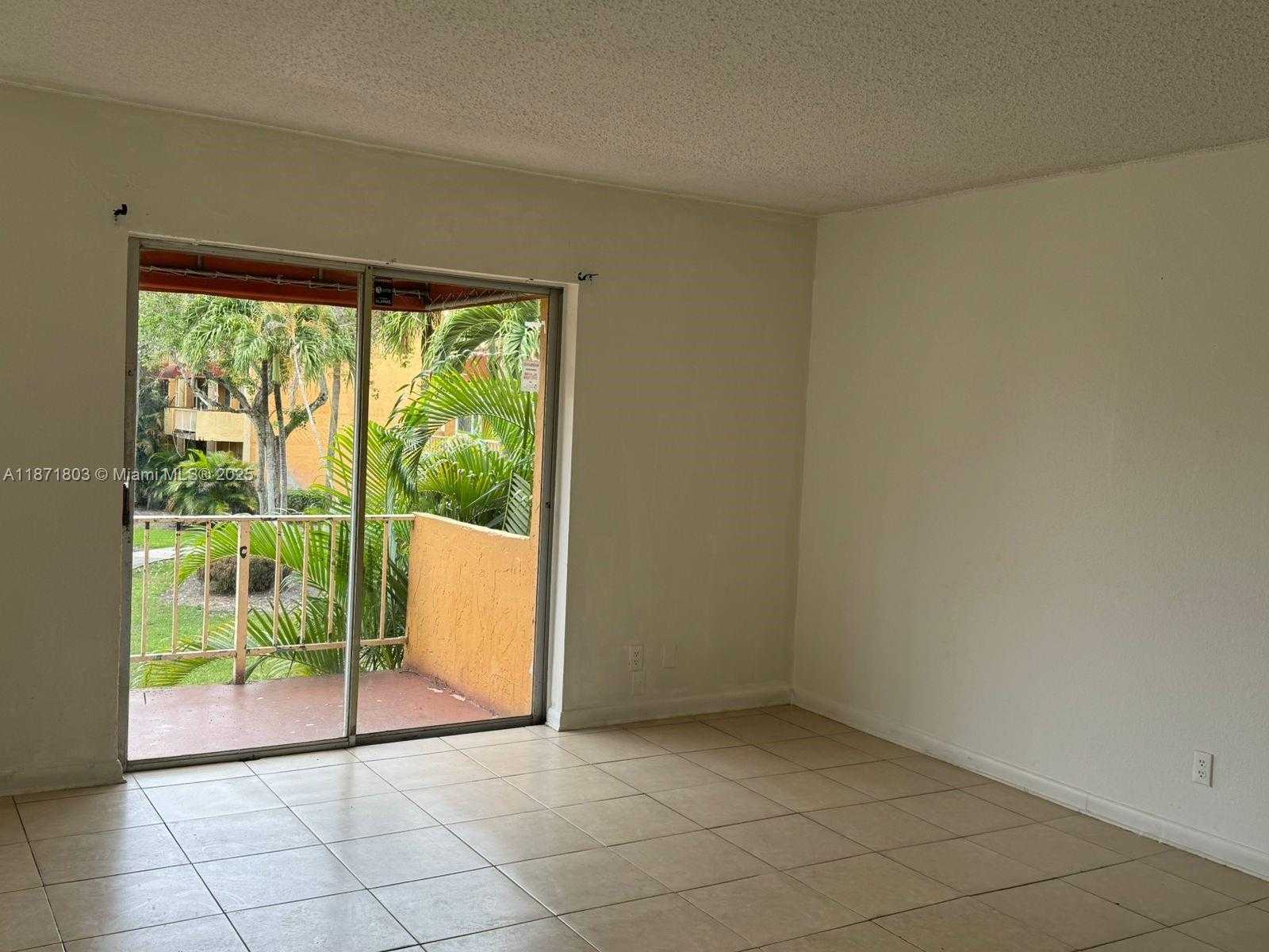 Small Image of 17901 NORTH WEST 68TH AVE #T203, Hialeah Number 2