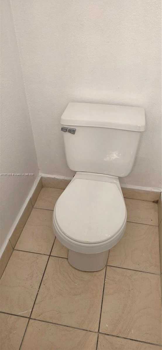 Small Image of 17901 NORTH WEST 68TH AVE #T203, Hialeah Number 9