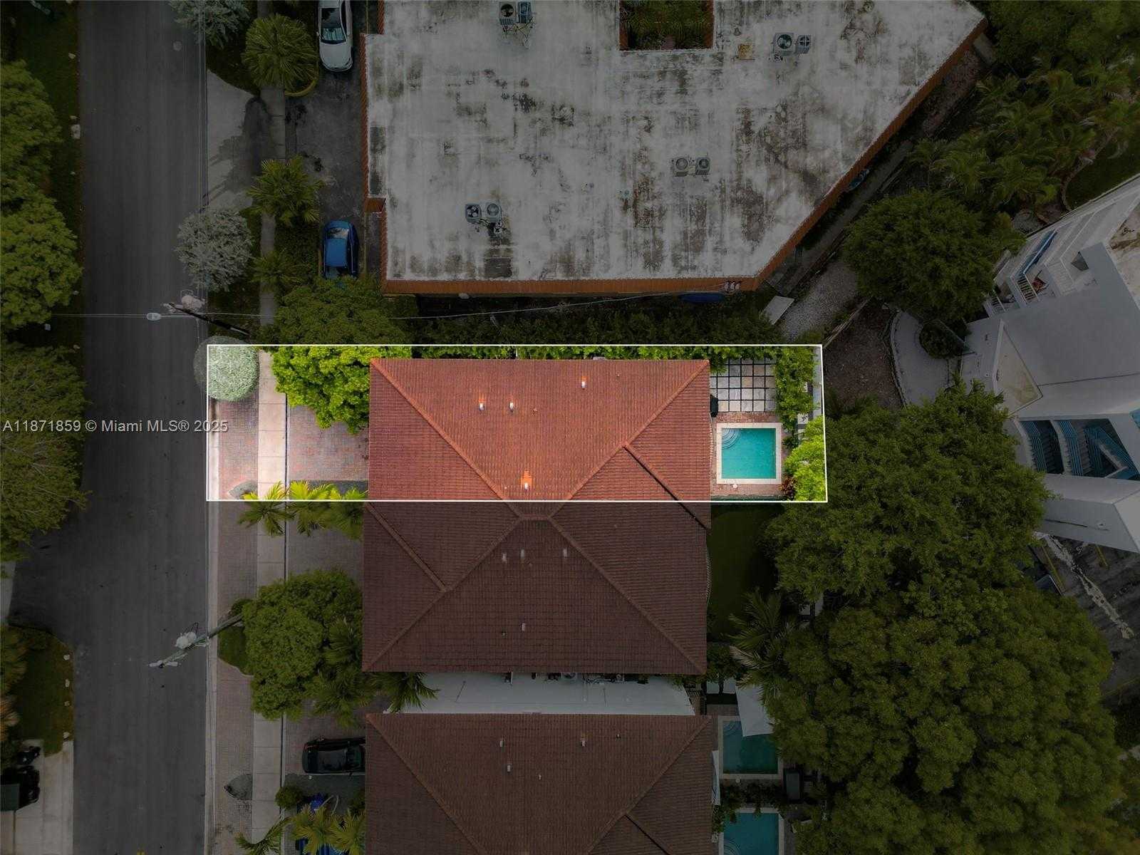 Small Image of 3506 NORTH EAST 166TH ST #4, North Miami Beach Number 3