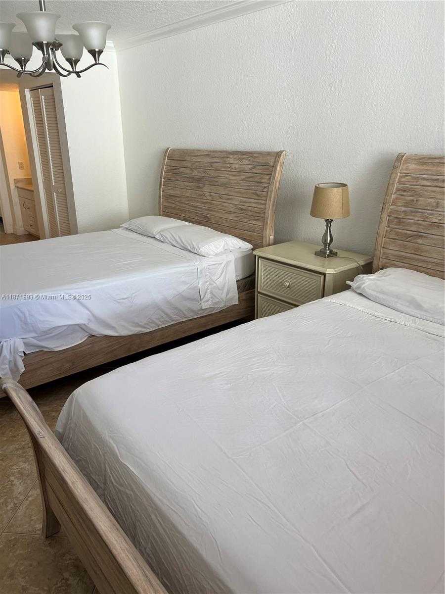 Small Image of 2301 SOUTH OCEAN DR #506, Hollywood Number 11