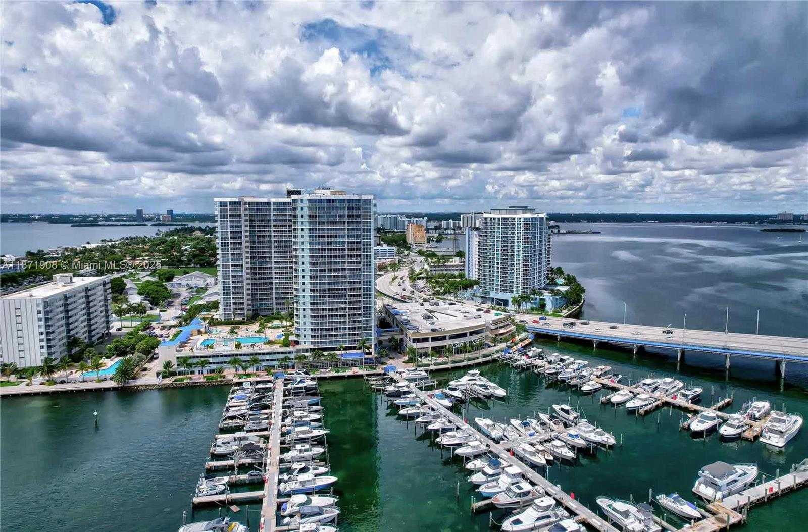 Small Image of 7601 EAST TREASURE DR #2222, North Bay Village Number 23