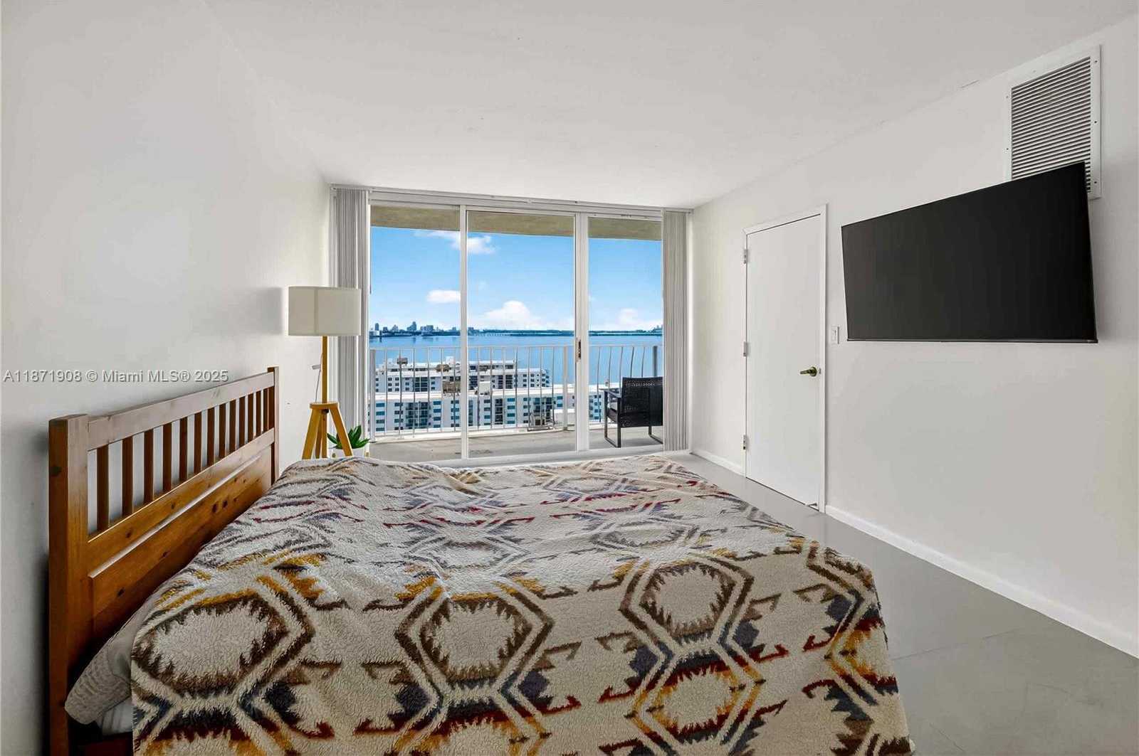 Small Image of 7601 EAST TREASURE DR #2222, North Bay Village Number 7