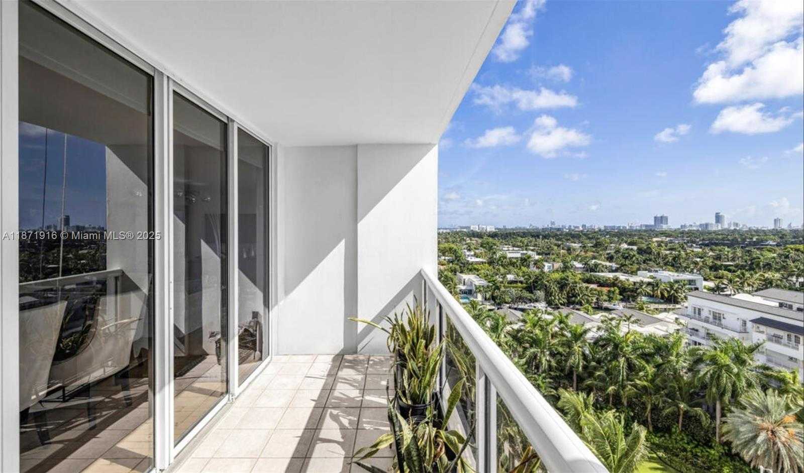 Small Image of 1900 SUNSET HARBOUR DR #1205/7, Miami Beach Number 11
