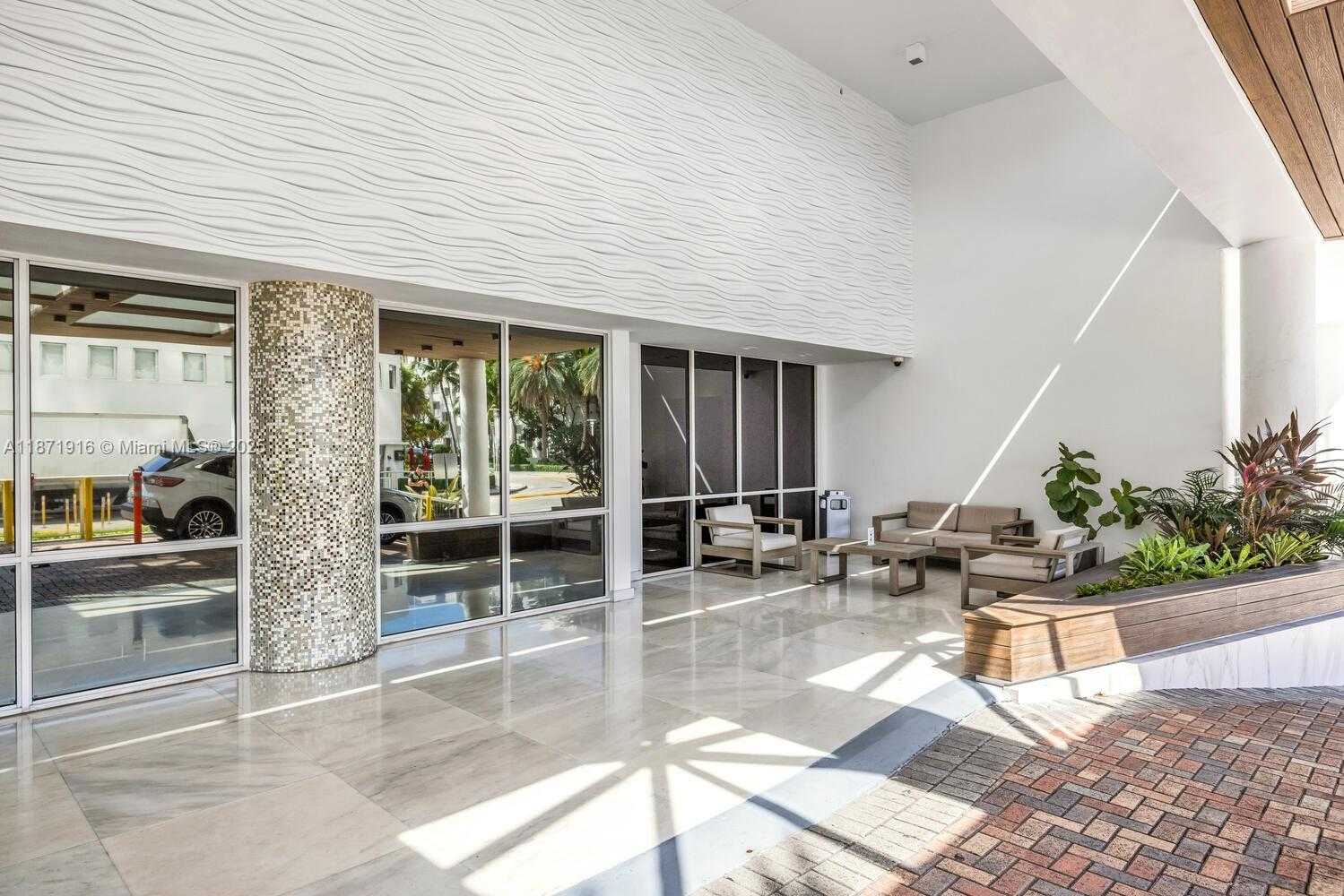 Small Image of 1900 SUNSET HARBOUR DR #1205/7, Miami Beach Number 18